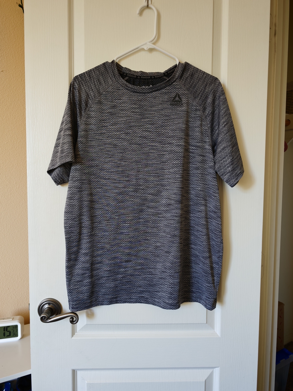 Reebok Men’s Heathered Gray Short-Sleeve Athletic Tee